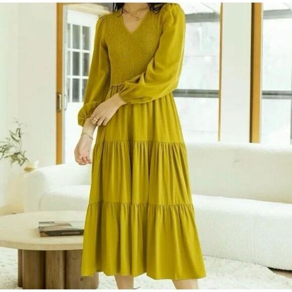 NWOT Bohme Smocked Tiered Chartreuse Lined Ruffle Maxi Dress Women's Small - Picture 1 of 12